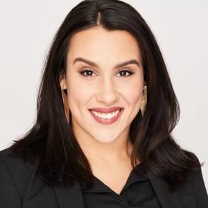 Meet your Posher, Stephanie